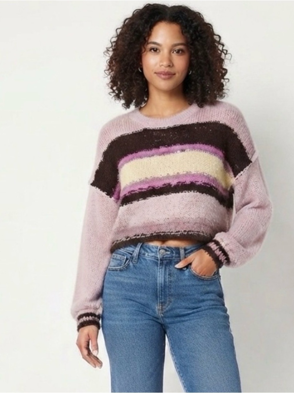 Arizona Juniors Long Sleeve Pullover Sweater(B56” L18”)